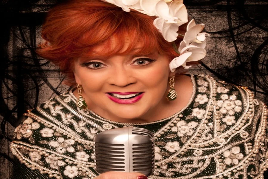 Lulu Roman 