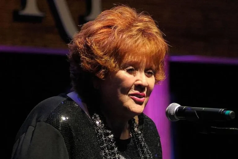 Lulu Roman Net Worth