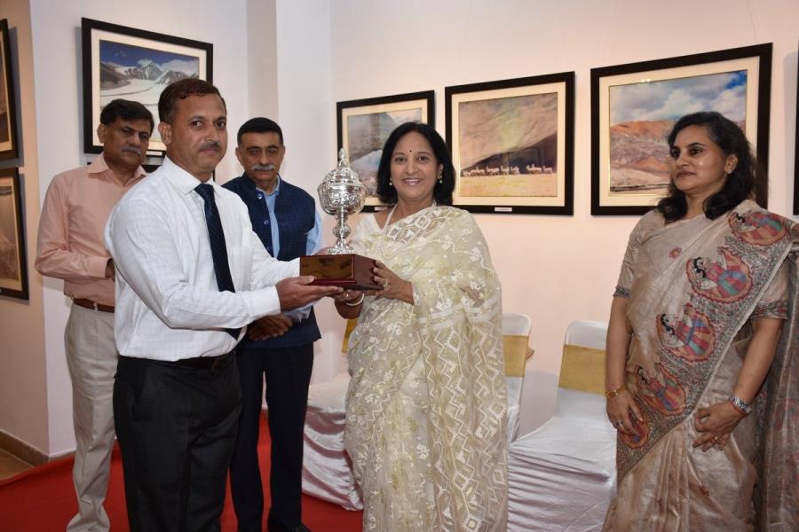 Aruni Doval