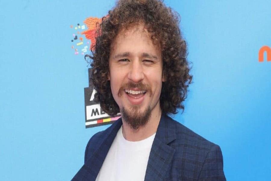 Luisito Comunica Net Worth