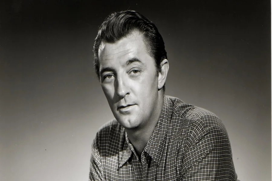 Robert Mitchum Net Worth
